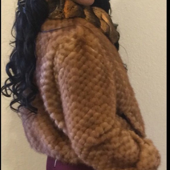 Mink Jacket with Chinchilla collar - Picture 3 of 3